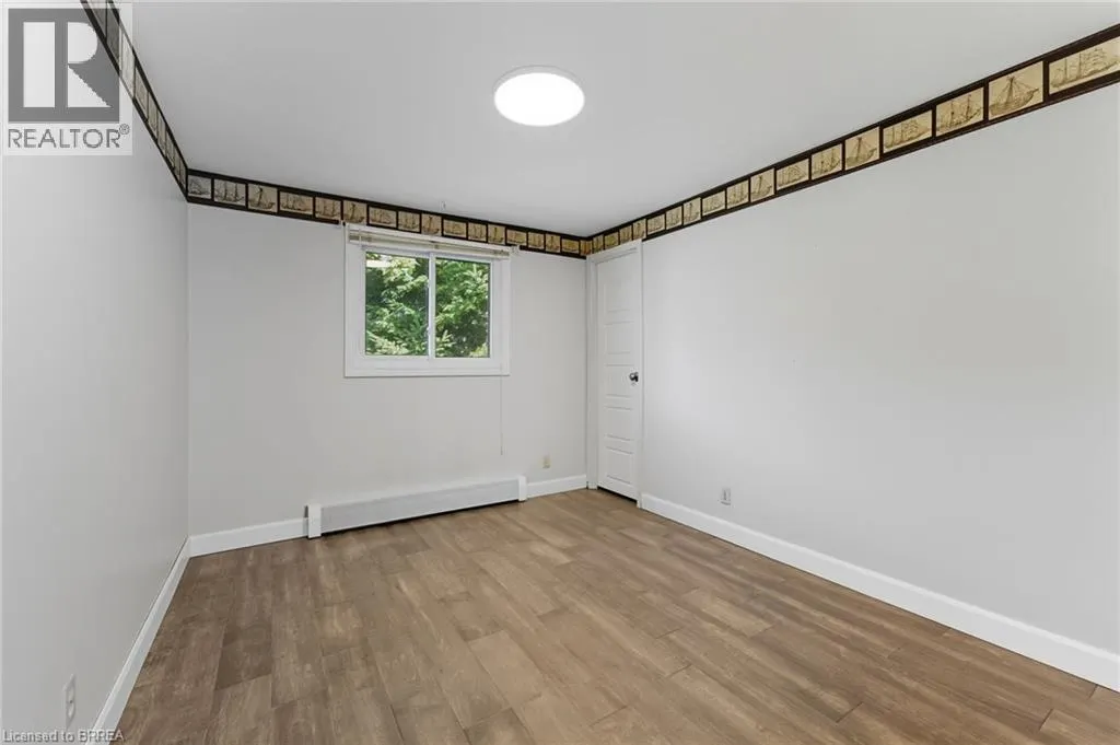 14 JACKSON Heights