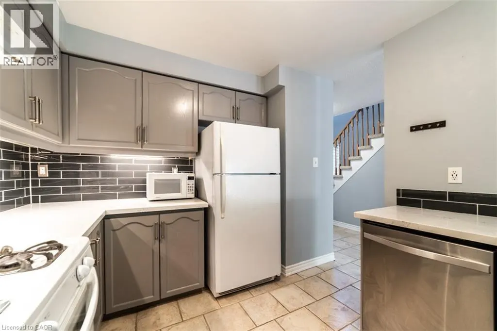 2022 ATKINSON Drive Unit# 11, #11