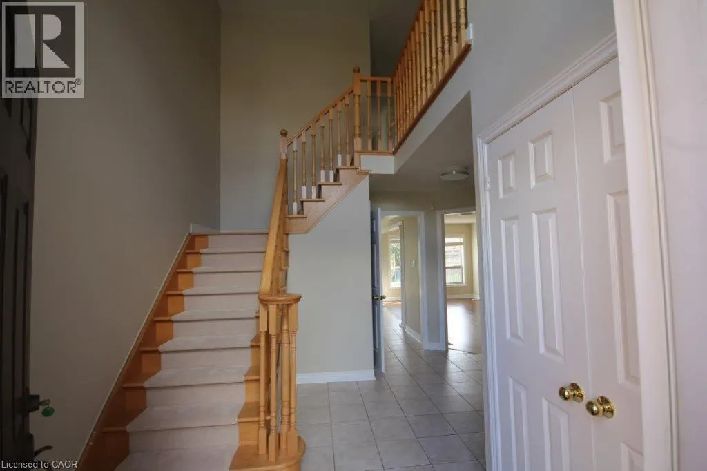 2529 LONGRIDGE Crescent