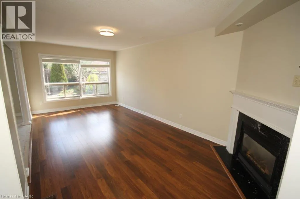 2529 LONGRIDGE Crescent