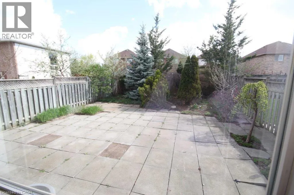 2529 LONGRIDGE Crescent