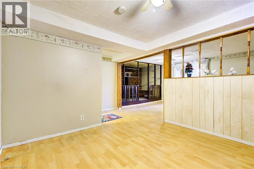 53 MOSCRIP Road