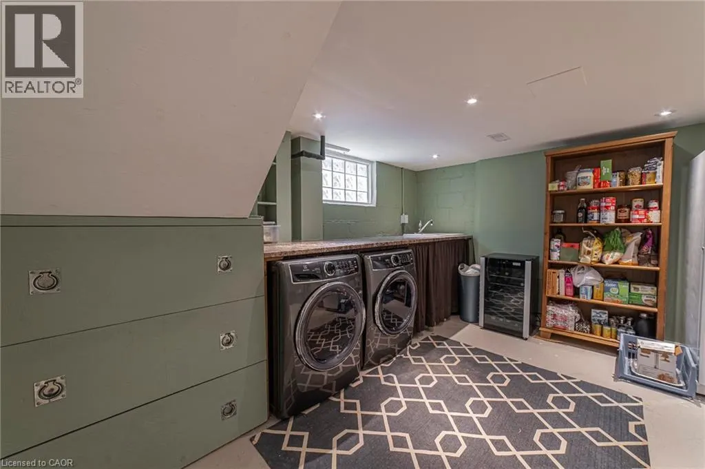 38 KENMORE Road