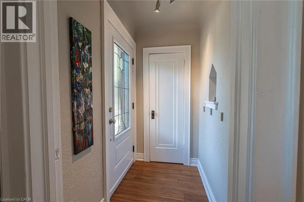 38 KENMORE Road