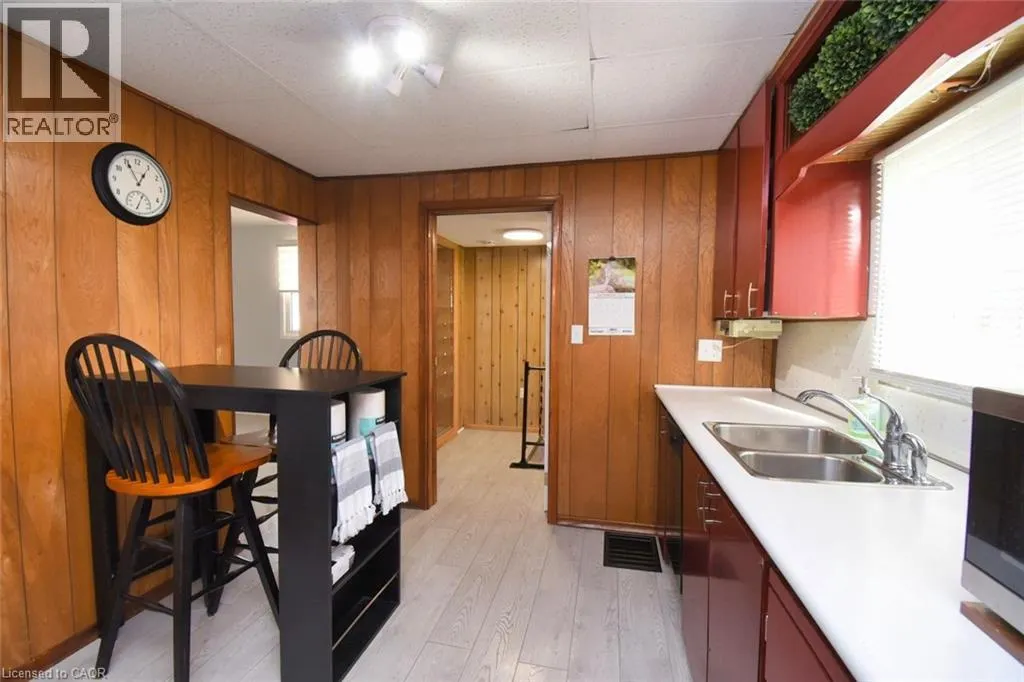 17 CRAIGROYSTON Road