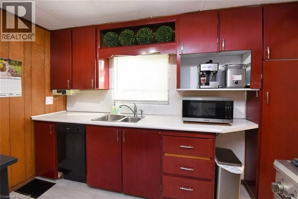 17 CRAIGROYSTON Road