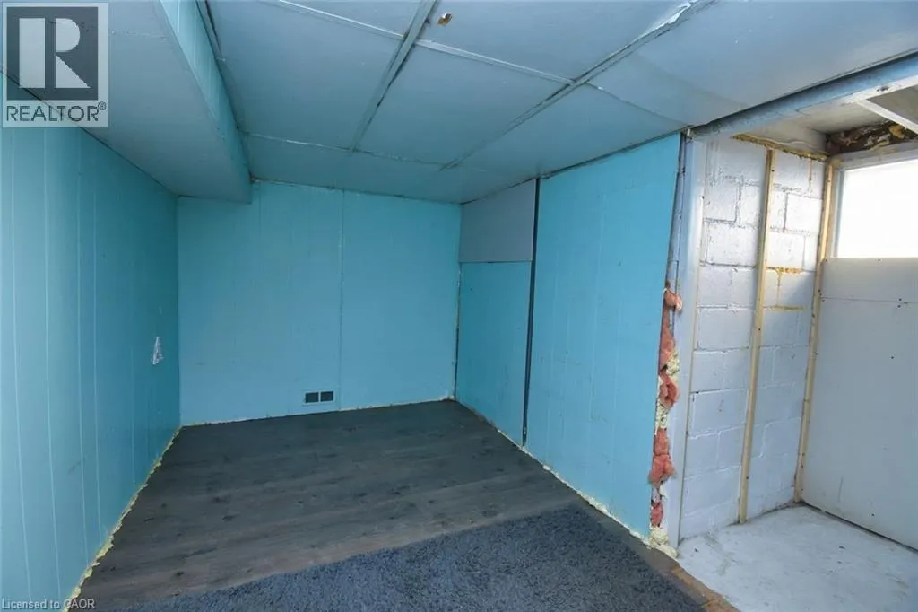 17 CRAIGROYSTON Road