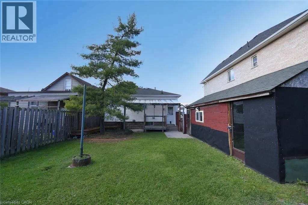 17 CRAIGROYSTON Road