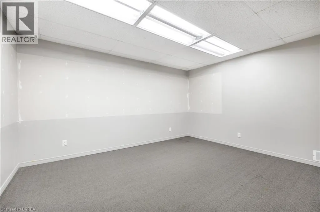 389 PARIS Road Unit# C, #C