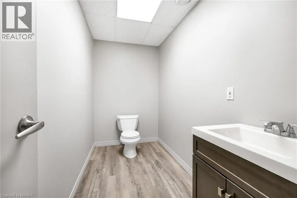 389 PARIS Road Unit# C, #C