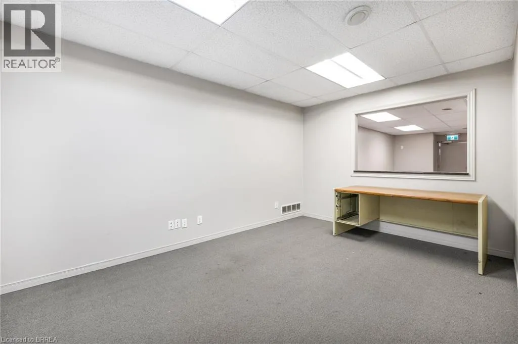 389 PARIS Road Unit# C, #C