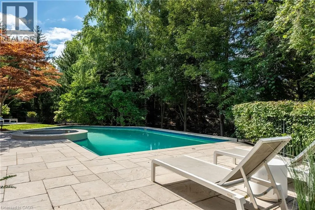 38 SHOREWOOD Place