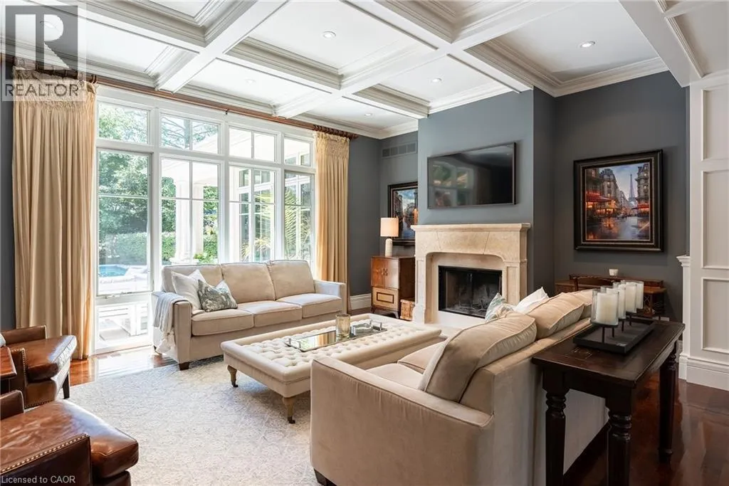 38 SHOREWOOD Place