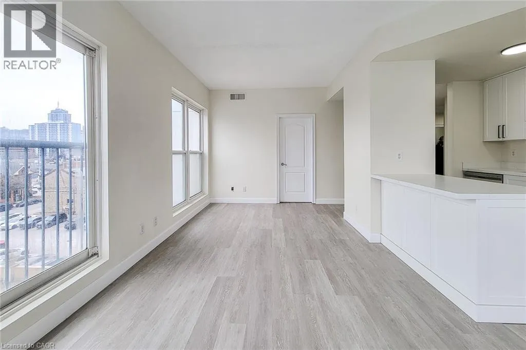 135 JAMES Street S Unit# 402, #402