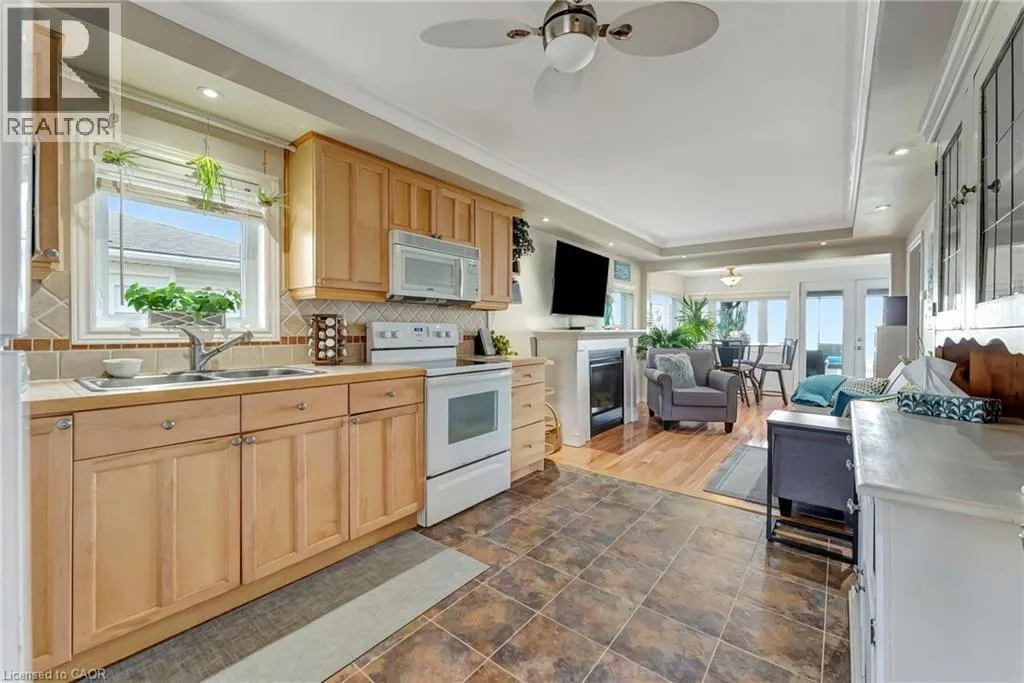 968 SOUTH COAST Drive