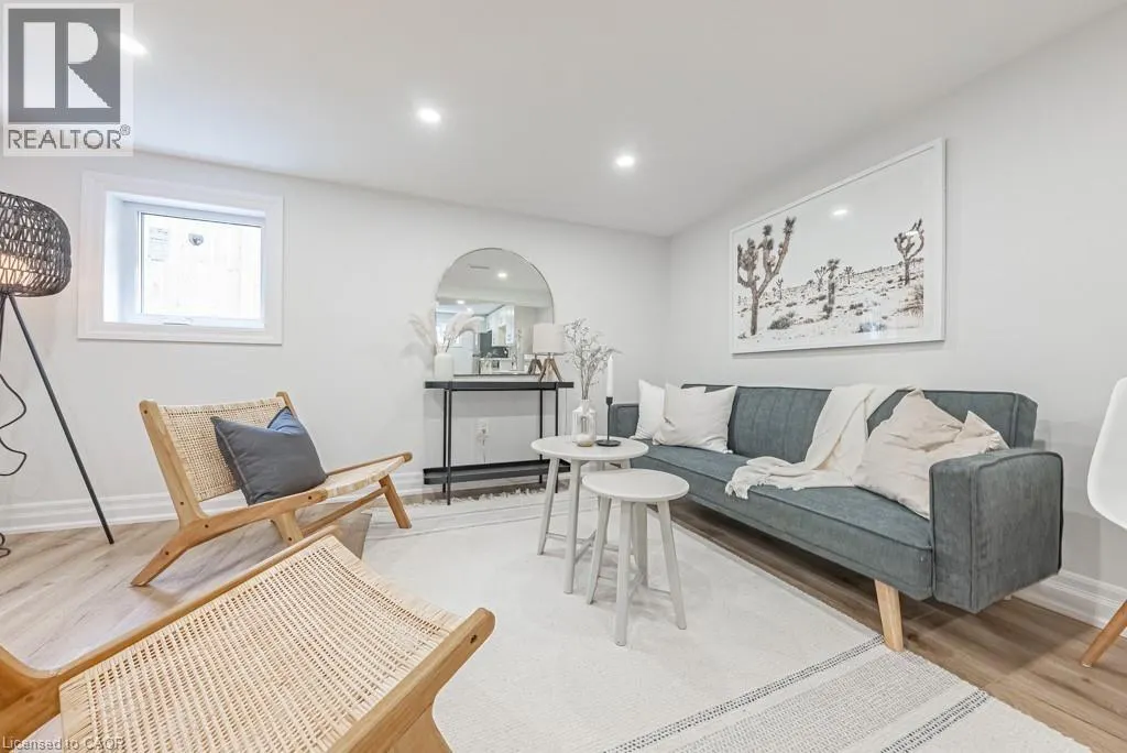 587 QUEENSDALE Avenue E Unit# Lower, #Lower