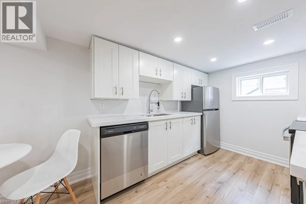 587 QUEENSDALE Avenue E Unit# Lower, #Lower