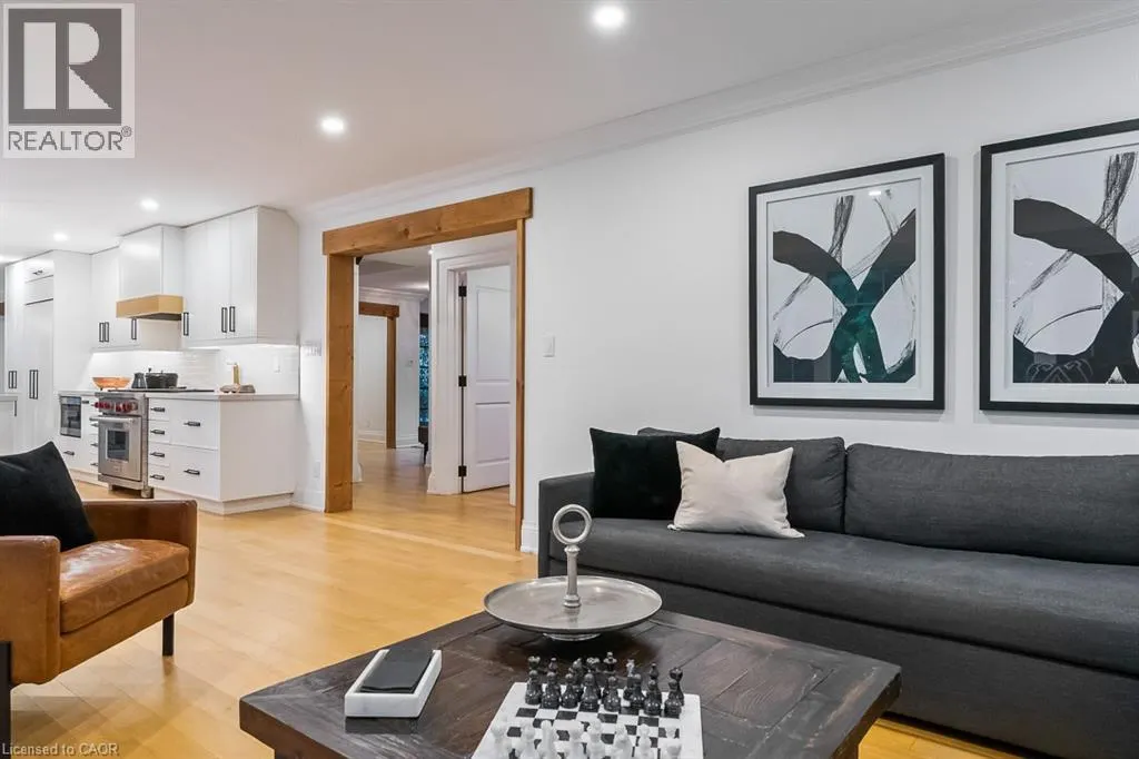 138 CAVENDISH Court