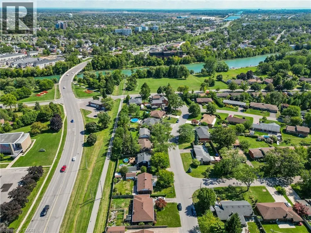 11 RIVERVIEW Drive