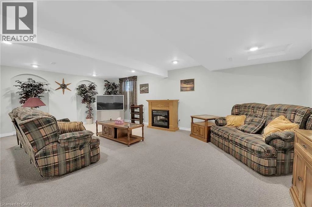 213 NASH Road S Unit# 22, #22