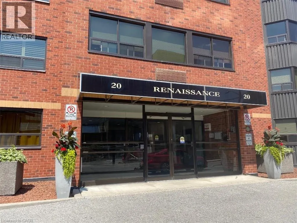 20 ELLEN Street E Unit# 611, #611