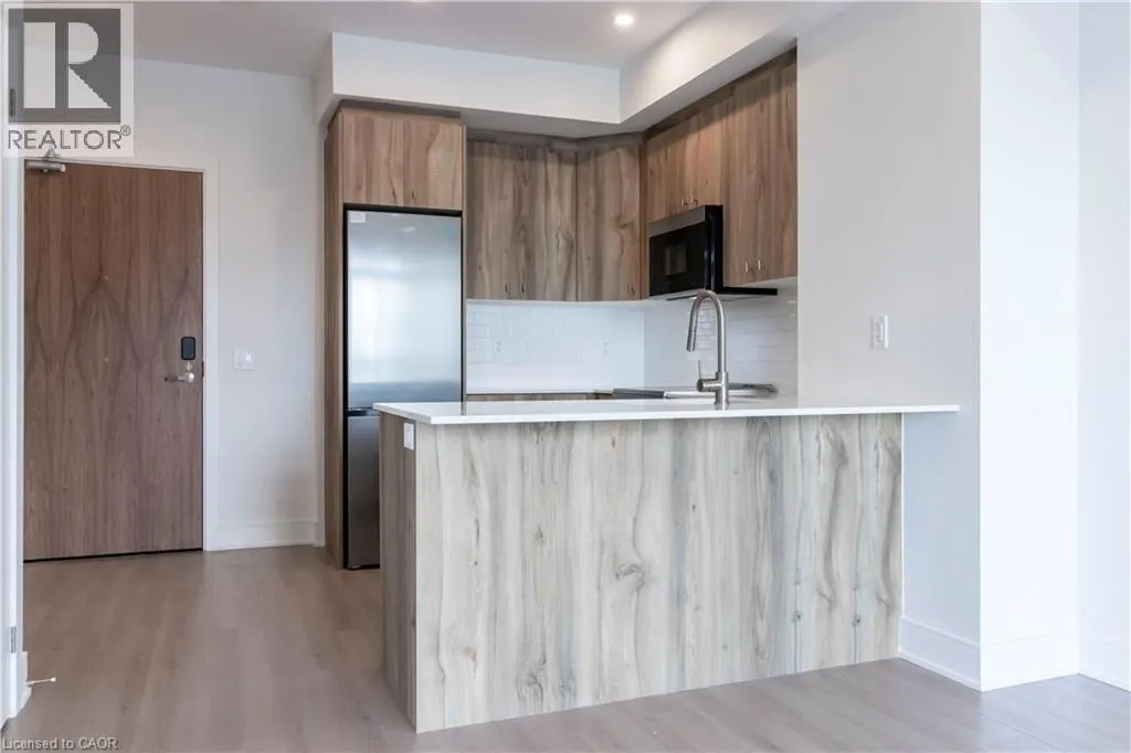 25 WELLINGTON Street S Unit# 1111, #1111