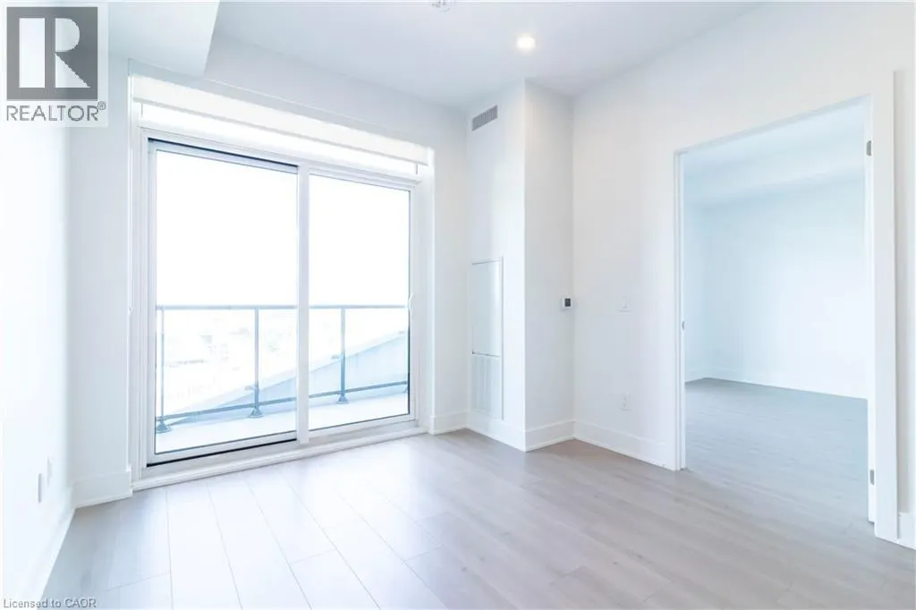 25 WELLINGTON Street S Unit# 1111, #1111