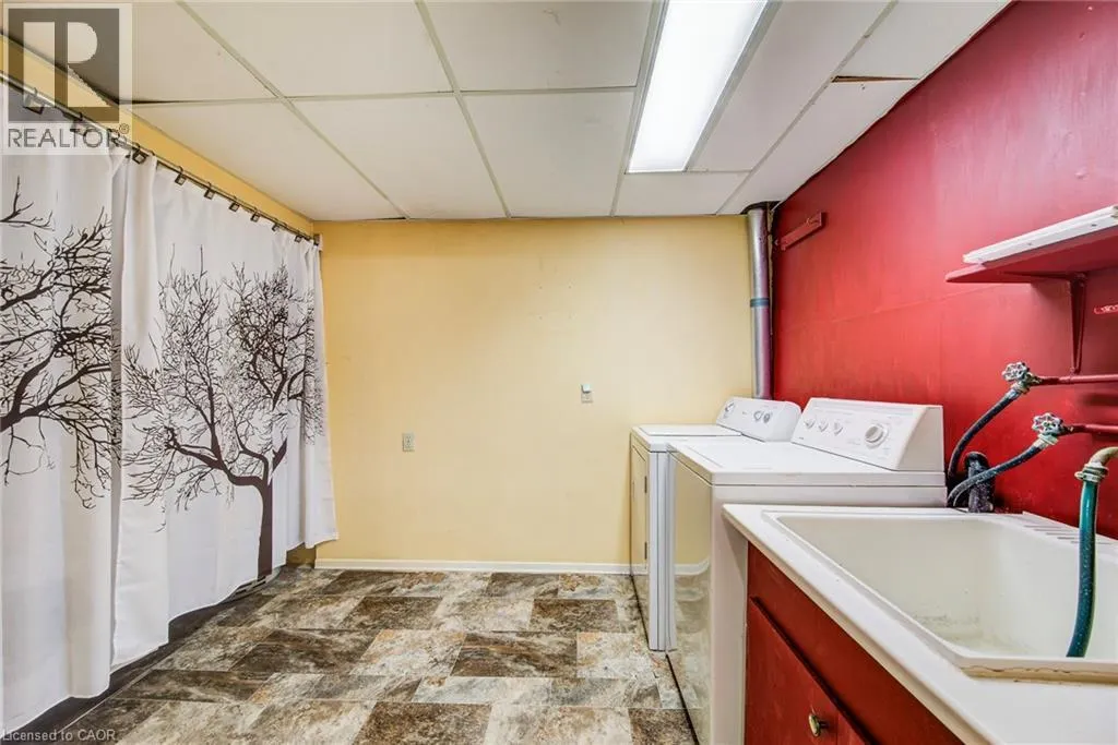 383 EDINBURGH Road S Unit# 22, #22