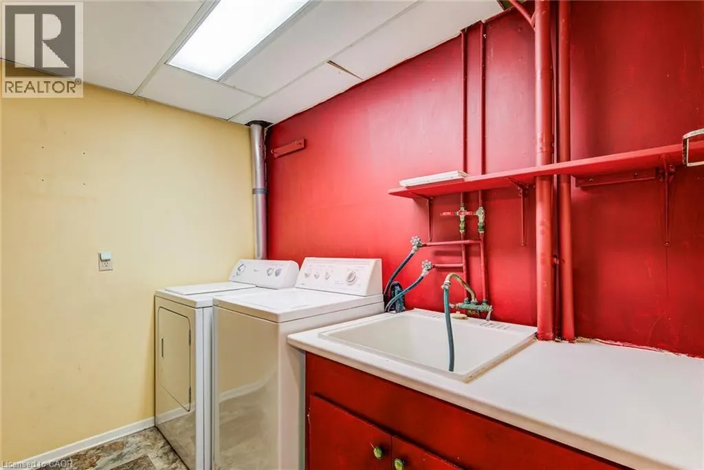 383 EDINBURGH Road S Unit# 22, #22
