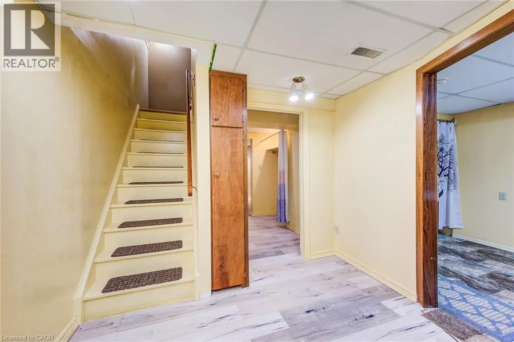 383 EDINBURGH Road S Unit# 22, #22