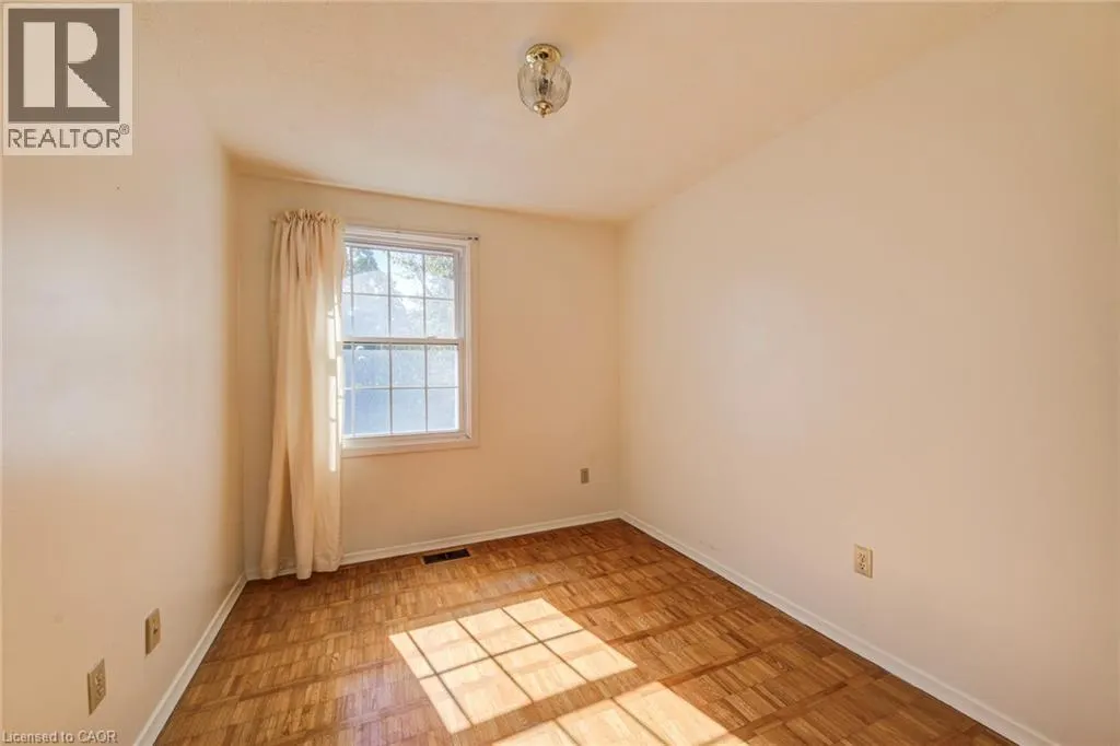 383 EDINBURGH Road S Unit# 22, #22