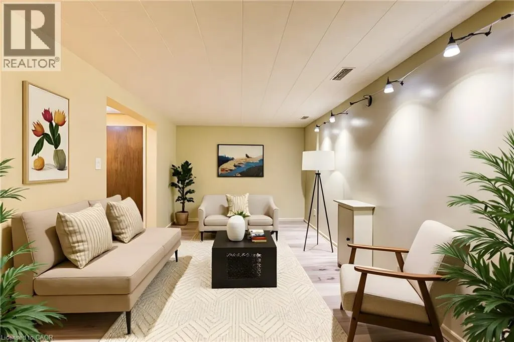 383 EDINBURGH Road S Unit# 22, #22