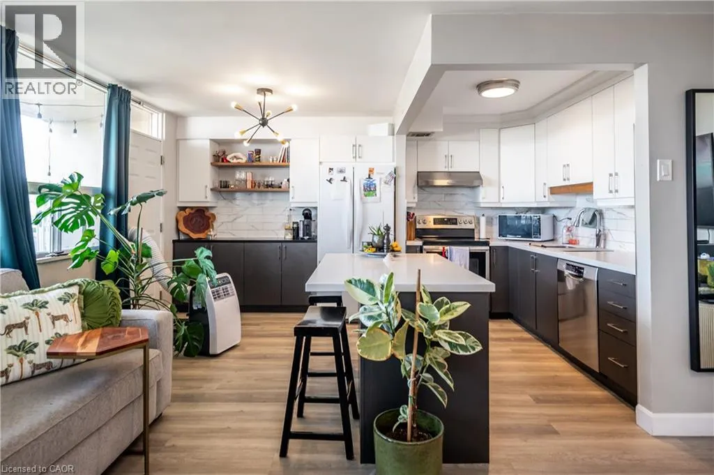15 NICKLAUS Drive Unit# 501, #501