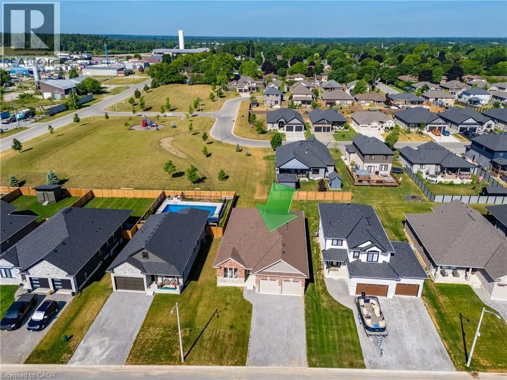 51 MCINTOSH Drive