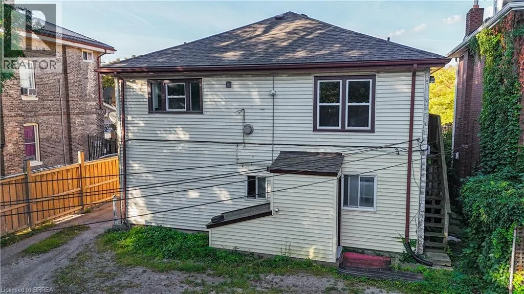 113 BRANT Avenue