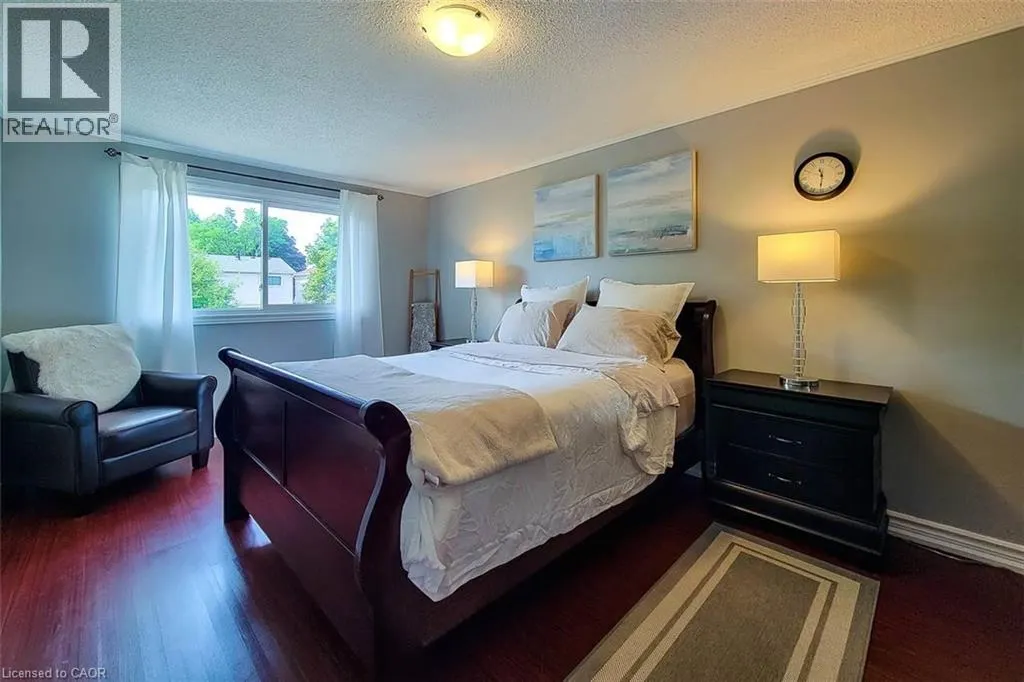 3111 CANTELON Crescent