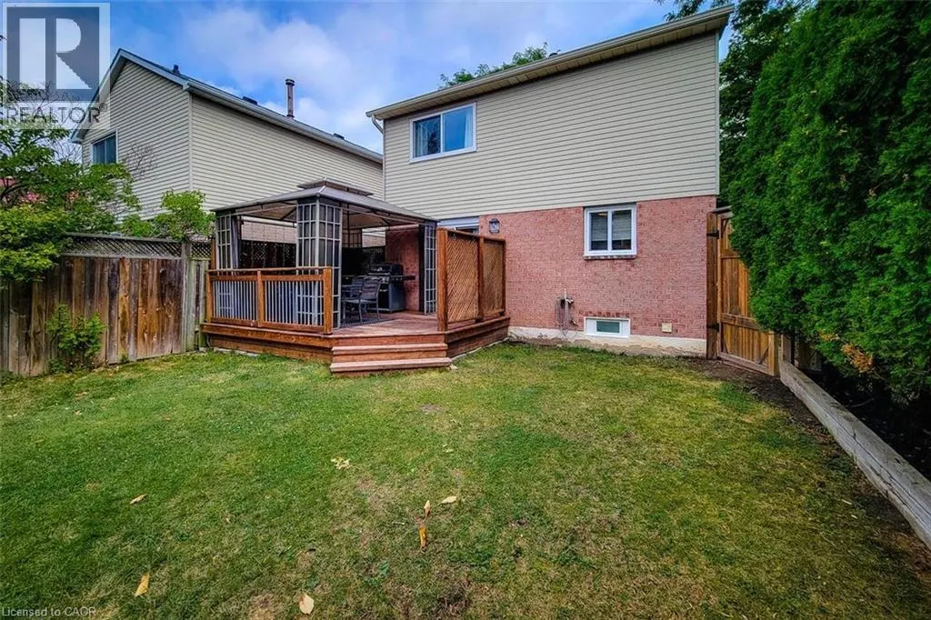 3111 CANTELON Crescent