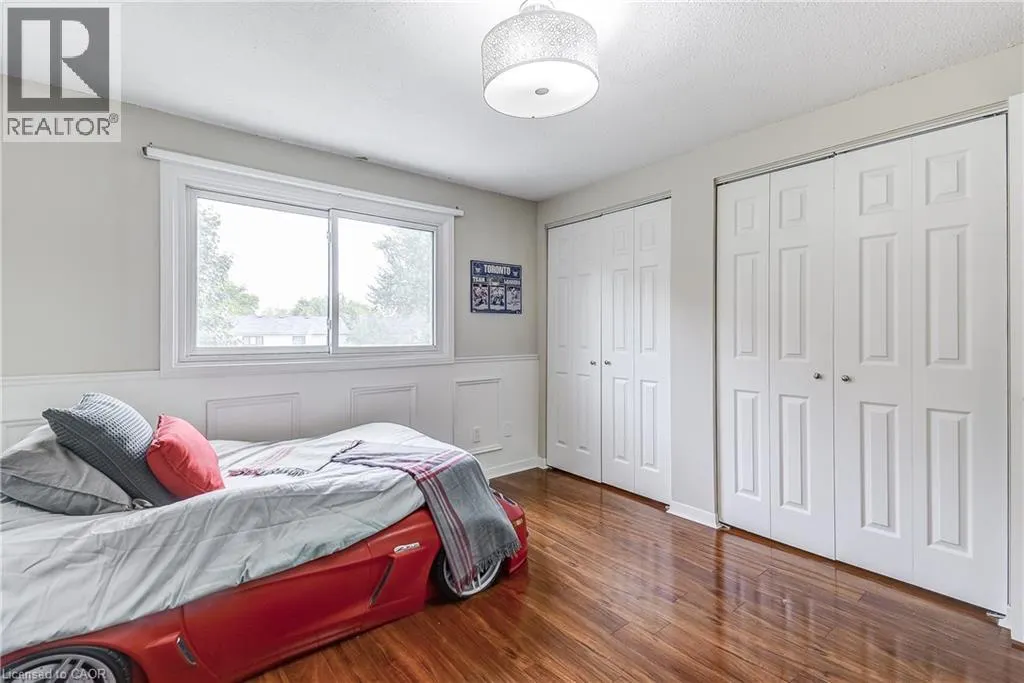2212 MELISSA Crescent