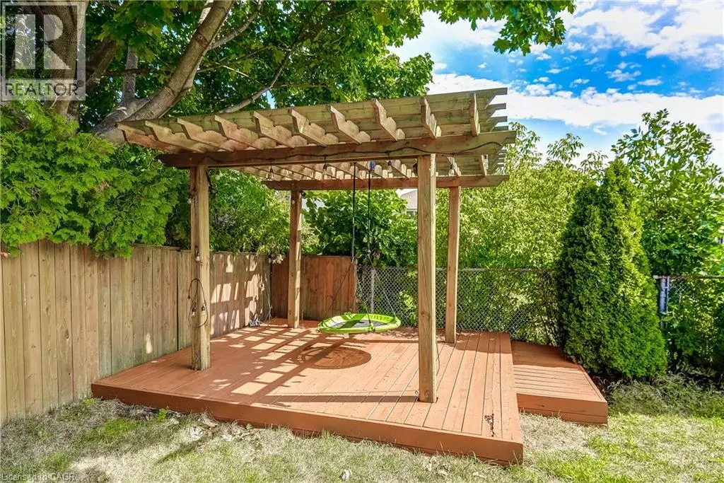 2212 MELISSA Crescent