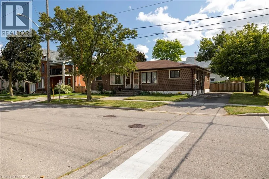 93-95 EAST Avenue