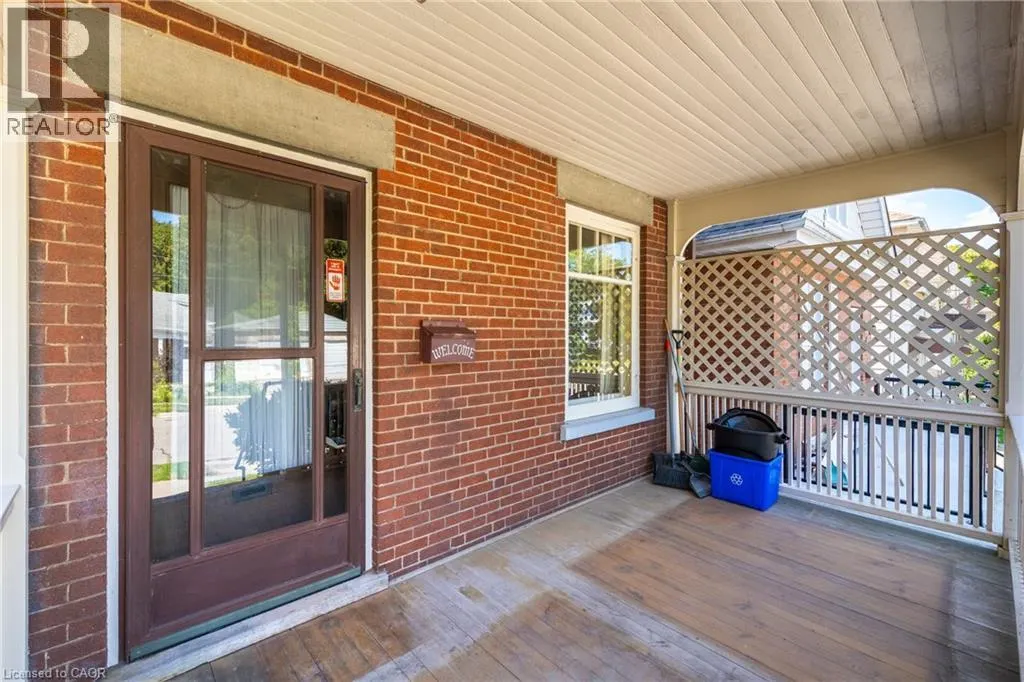 43 MCNAUGHTON Street