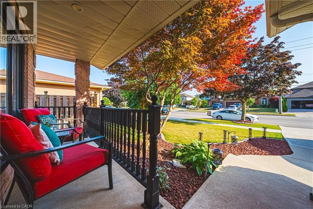 176 HIGHLAND Road W