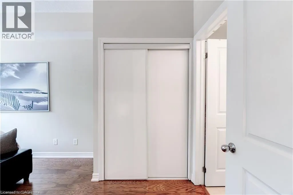 396 PLAINS Road E Unit# 102, #102