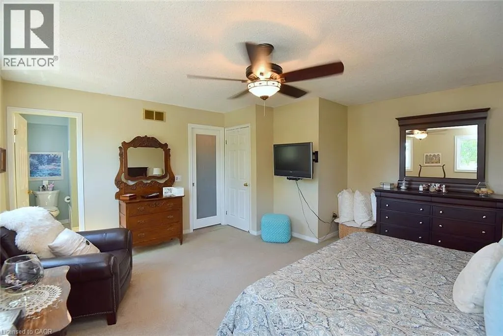 2 NOVOCO Drive