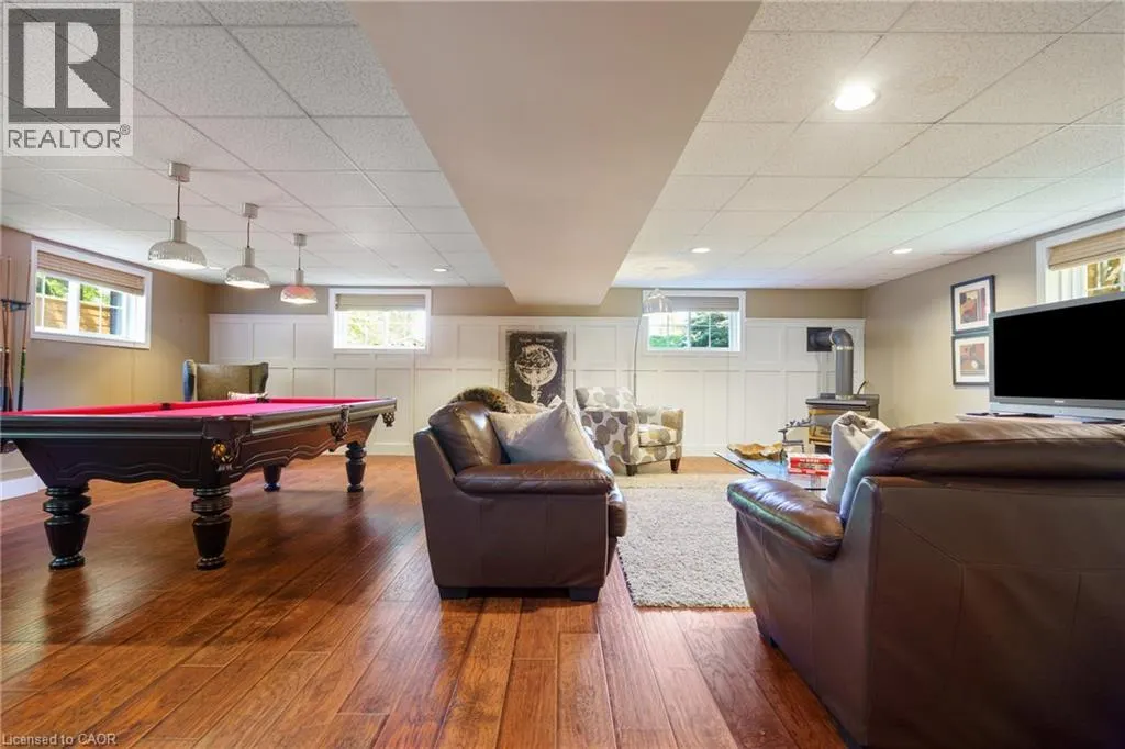 304 CENTRAL Avenue