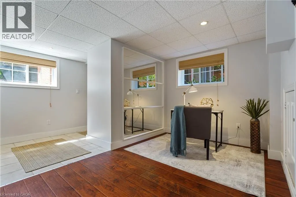 304 CENTRAL Avenue