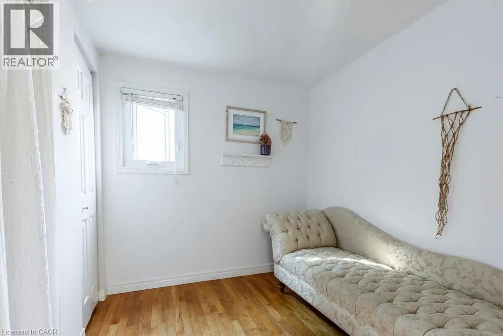 19 FIELDGATE Street