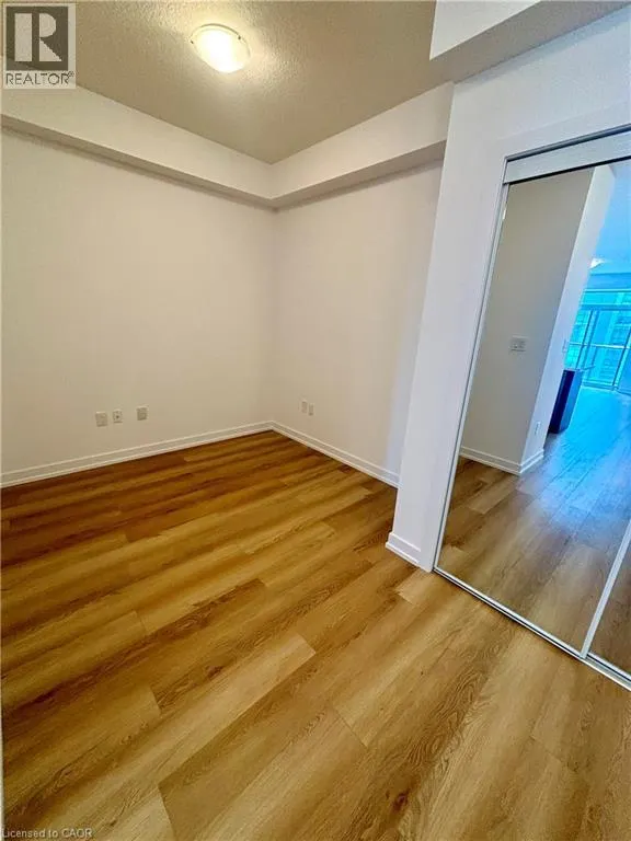 470 DUNDAS Street E Unit# 815, #815