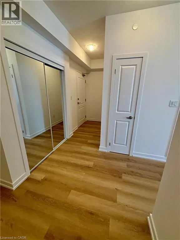 470 DUNDAS Street E Unit# 815, #815