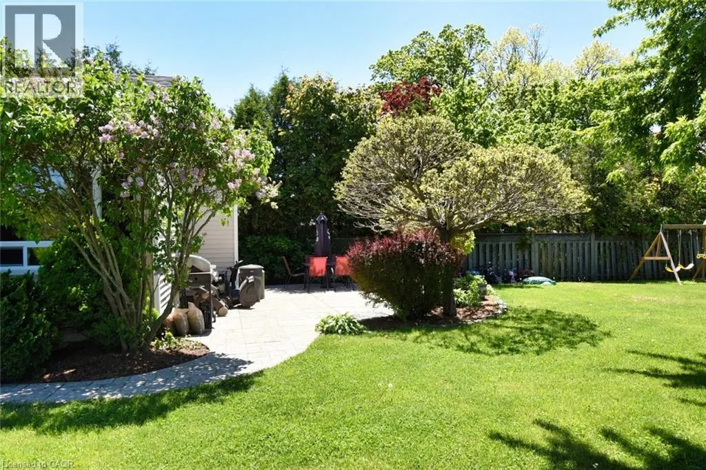 3674 CAMPDEN Road